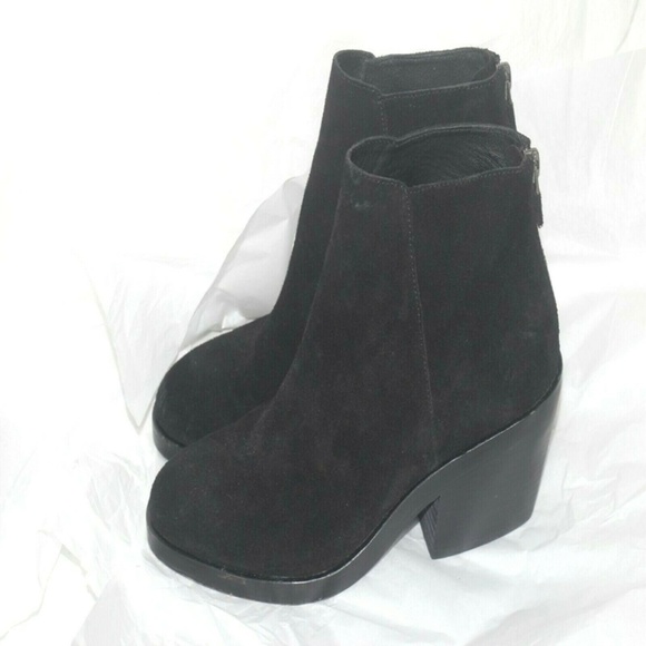 Eileen Fisher Shoes - Womens Eileen Fisher Black suede Leather boots 7.5